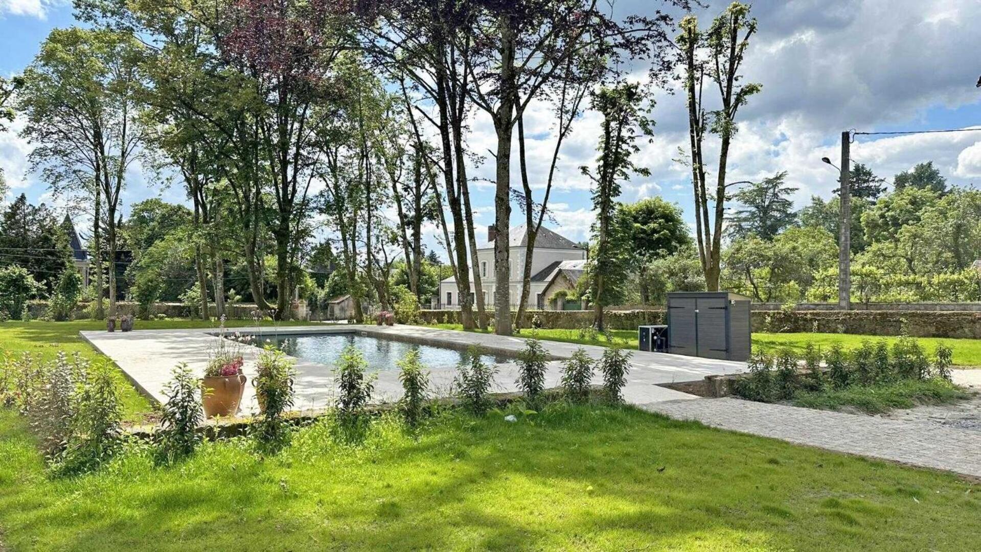 Le Manoir Des Perrieres Panzió Rochechouart Kültér fotó