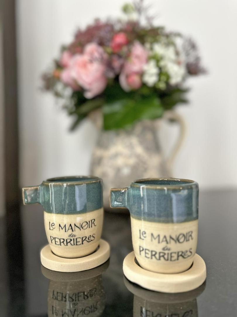 Le Manoir Des Perrieres Panzió Rochechouart Kültér fotó